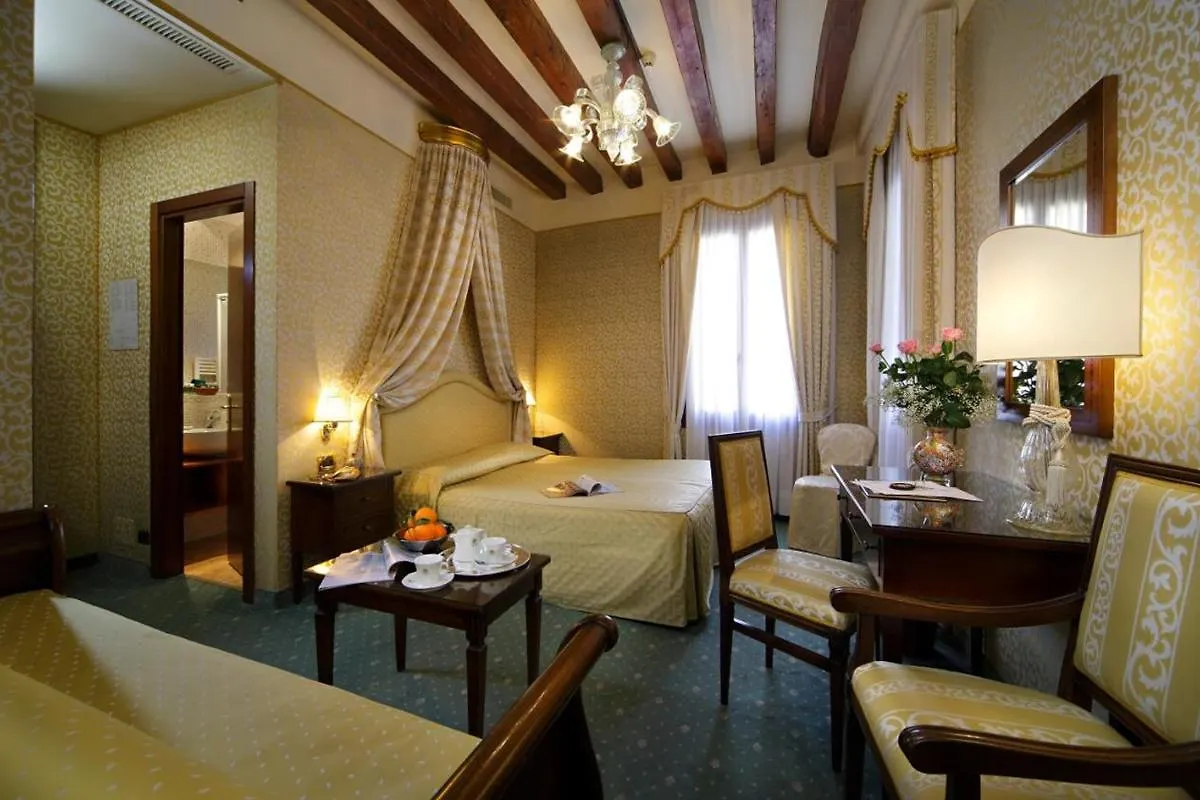 ***  Hotel Ca' D'Oro - Wenice Deep Culture Venise Italie